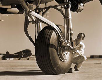 C-47 Transport Plane Landing Gear (Long Beach, California, USA: October 1942 )
