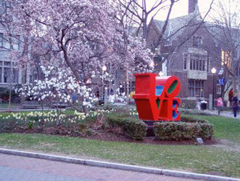 Philadelphia Love Sculpture (Philadelphia, PA, US: March 2006 )